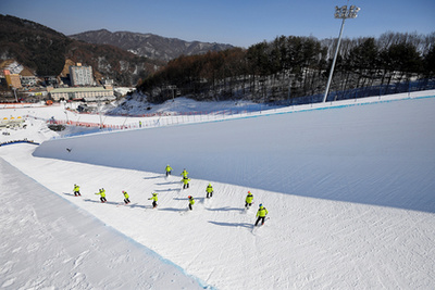 A 2018-as phjongcshangi téli olimpia sífutó- és északiösszetett-versenyeinek helyszíne az Alpenszia Sífutóközpont Phjongcshang megyében.