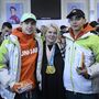 Liu Shaolin Sándor és Liu Shaoang rövidpályás gyorskorcsolyázó és édesanyjuk, Kelemenné Szabó Szabina