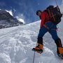  2016-ban 139 nappal rekordot állított fel az Explorers Grand Slamen – ez az egyik legnagyobb hegymászós kihívás, célja, hogy valaki megmássza a hét kontinens legmagasabb csúcsát, emellett eljusson az Északi- és Déli-sarkra is.