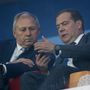 Dmitrij Medvegyev orosz és Sergei Rumas belorusz miniszterelnök az ünnepségen
