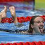 A győztes Hosszú Katinka a női 200 méteres vegyesúszás döntője után a 17. vizes világbajnokságon a Duna Arénában 2017. július 24-én