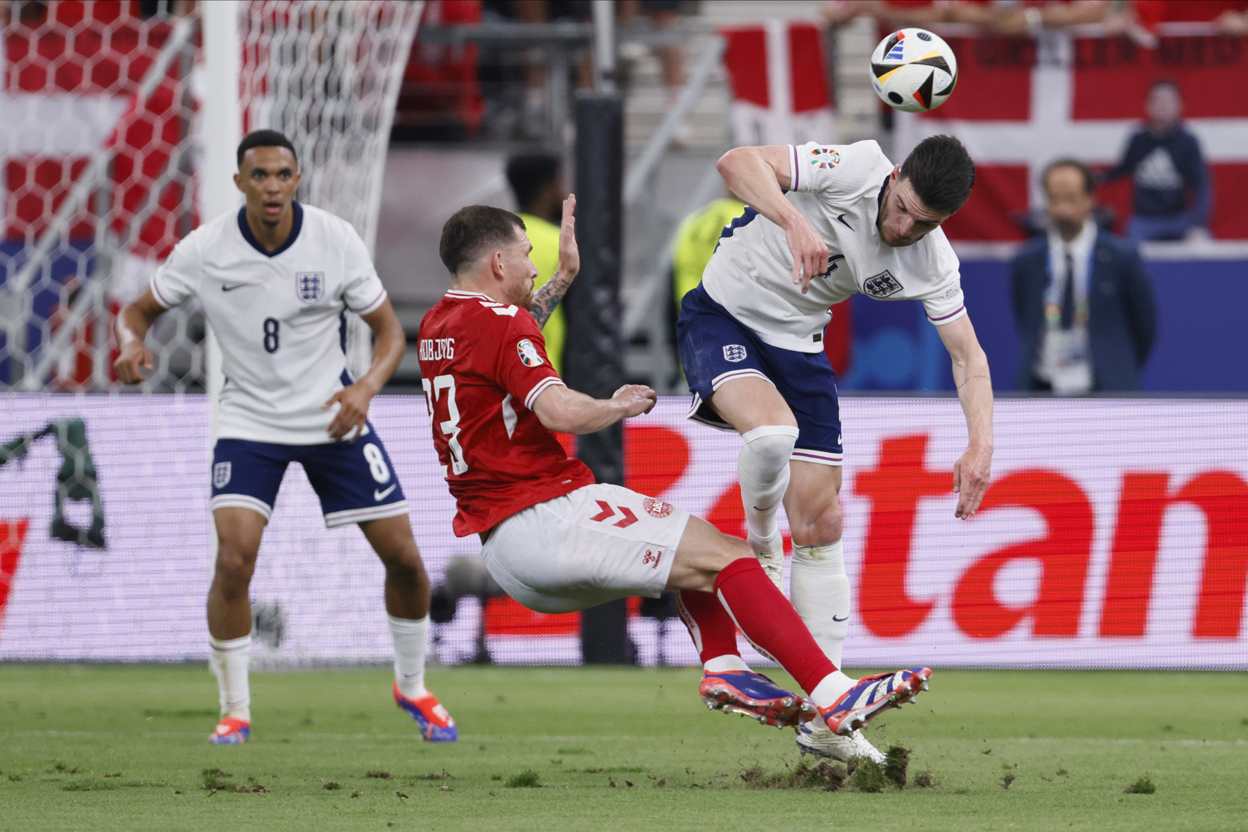 Kasper Schmeichel és  Harry Kane