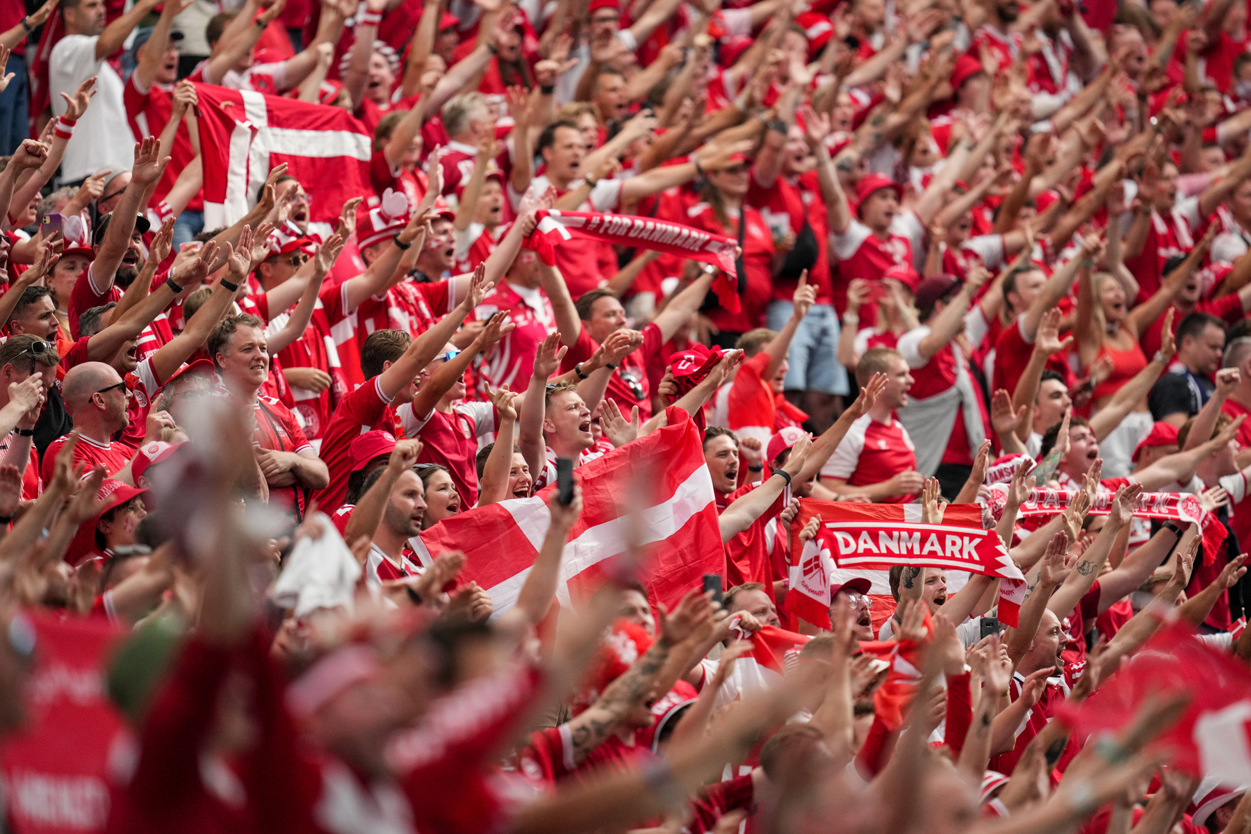 Kasper Schmeichel és  Harry Kane