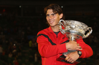 Rafael Nadal 2003-ban már első ATP-címét gyűjtötte be, és a legjobb 50 közé jutott a világranglistán. 16 évesen Hamburgban már a második Masters-tornáján vett részt.