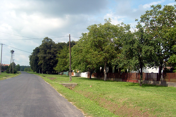 A község főutcája