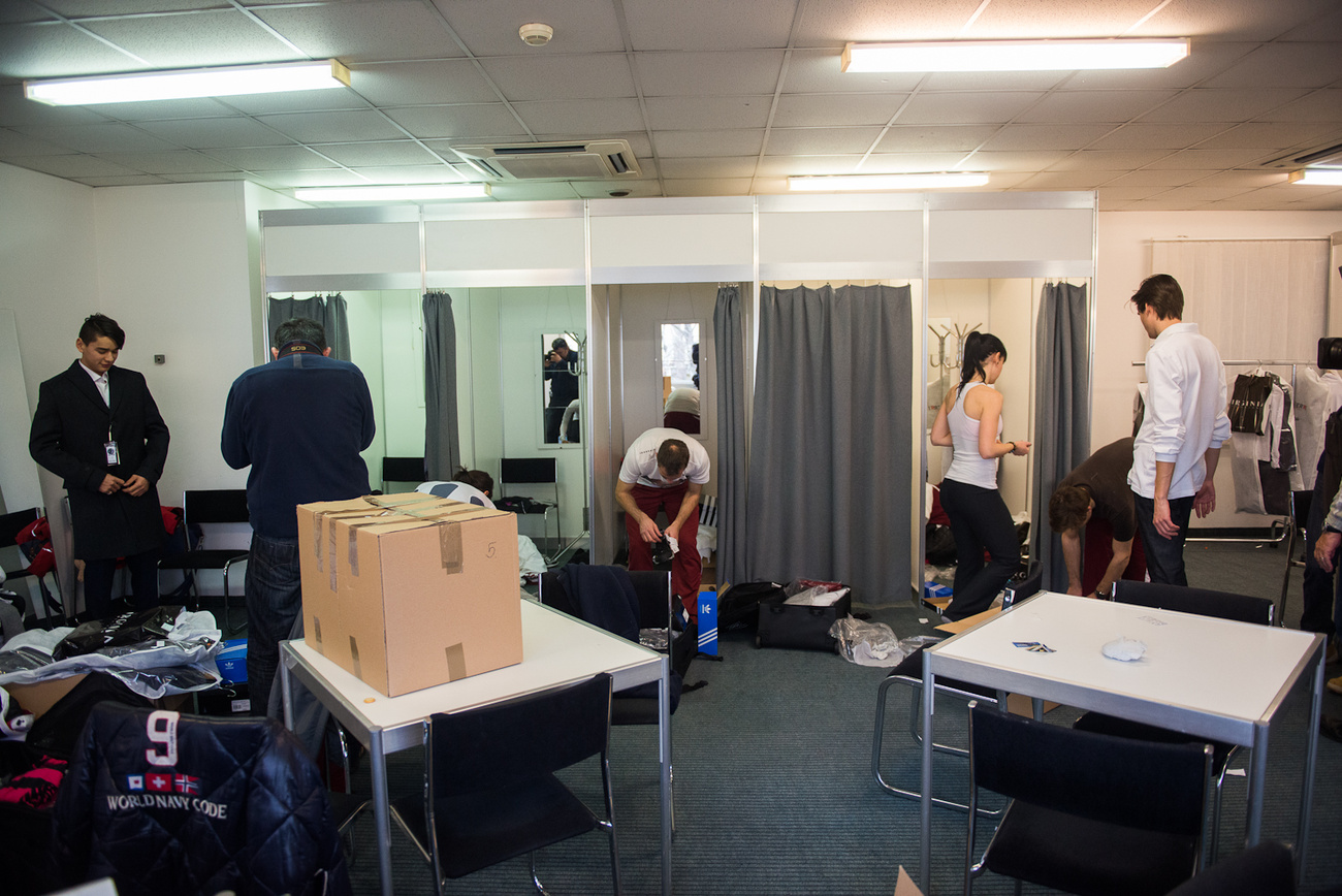 Keszler Andrea próbálja fel a kosztümöt