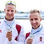 A K-2 500 méteres versenyszámban ezüstérmet nyert kajakpáros Boros Gergely (b) és Dombi Rudolf