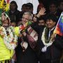 A bolíviai Walter Nosiligát maga az elnök Evo Morales és az alelnök Alvaro Garcia Linera köszöntötte.