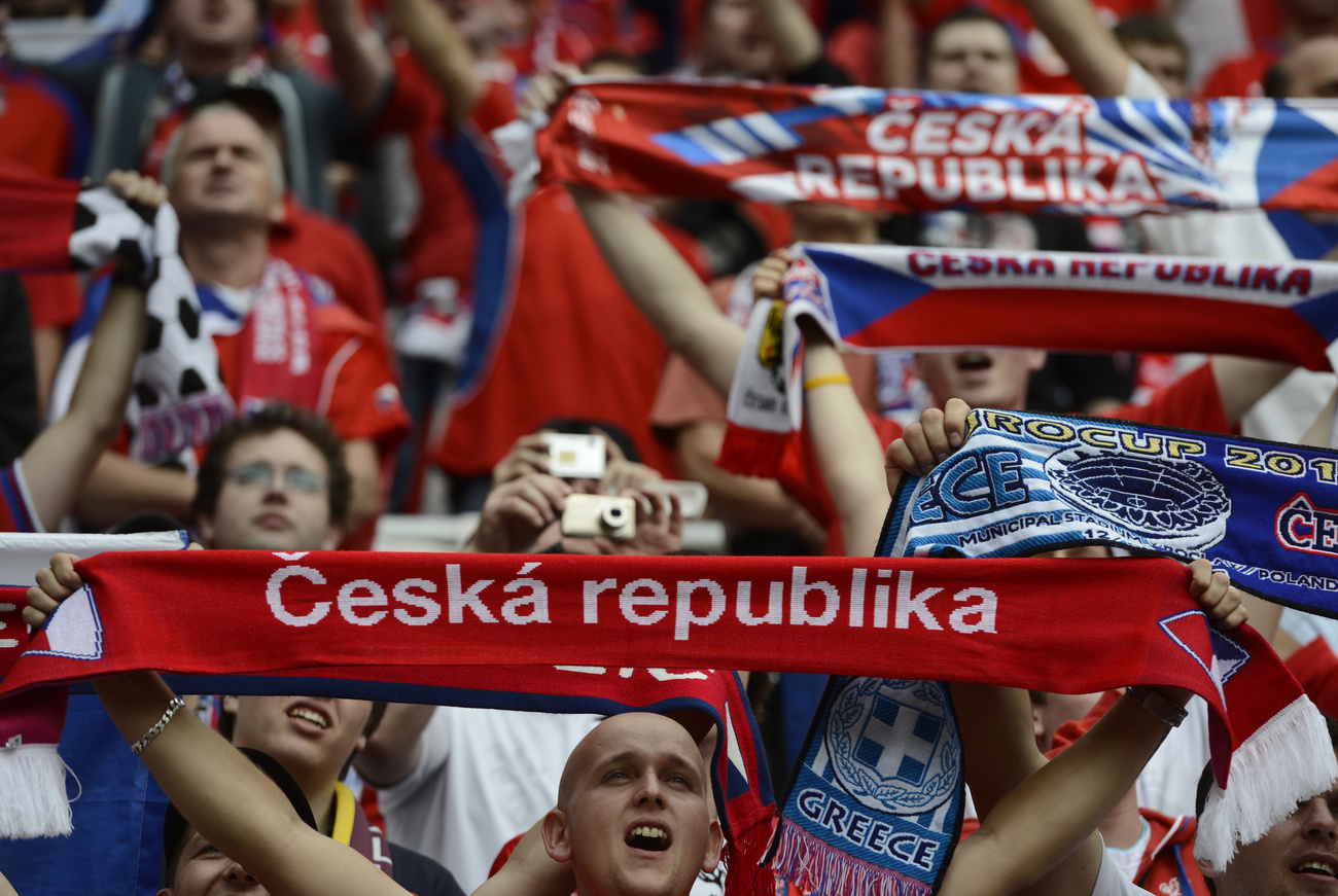 Szalpingidisz szomorú, mert végül 2-1-re kikaptak