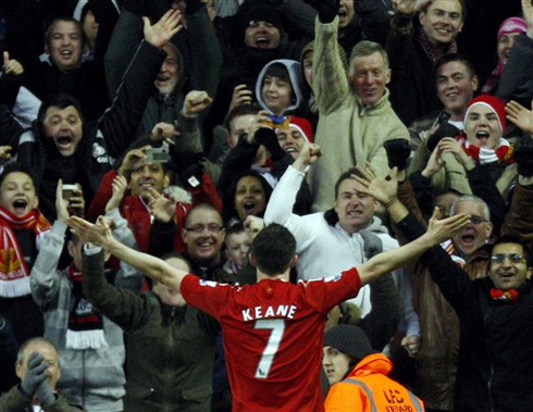 Benayoun gólpasszt adott Keane-nek. 