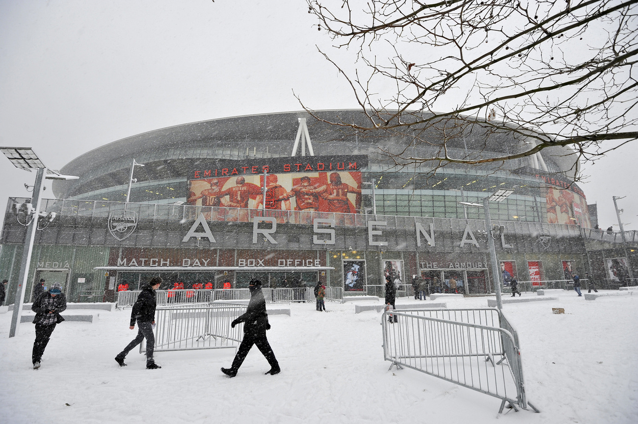 A Bayer Leverkusen - Atletico Madrid Európa liga b-csoportos mérkőzésen erősen havazott Leverkusenben, Németországban.