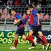 Andre Alves, Nagy Dániel és Elek Ákos, a Videoton játékosai örülnek a csapat második góljának 