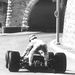 Graham Hill a hátán Jackie Stewarttal közelít a monacói alagúthoz, még a hely is klasszikus