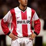 Kvízünk ihletője a PSV és a Philips kapcsolata, illetve nyári válása. Philips Sport Vereiniging, ez a klub neve, vagyis a Philips gyár futballcsapata. 1982 óta van a felirat a mezen, ennél hosszabb mezszponzoráció nem volt, legalábbis Európa élcsapatai között. A PSV mára önálló céggé vált, a Philips a háttérben megmarad partnerként, de a következő szezonban új mezszponzor érkezik.