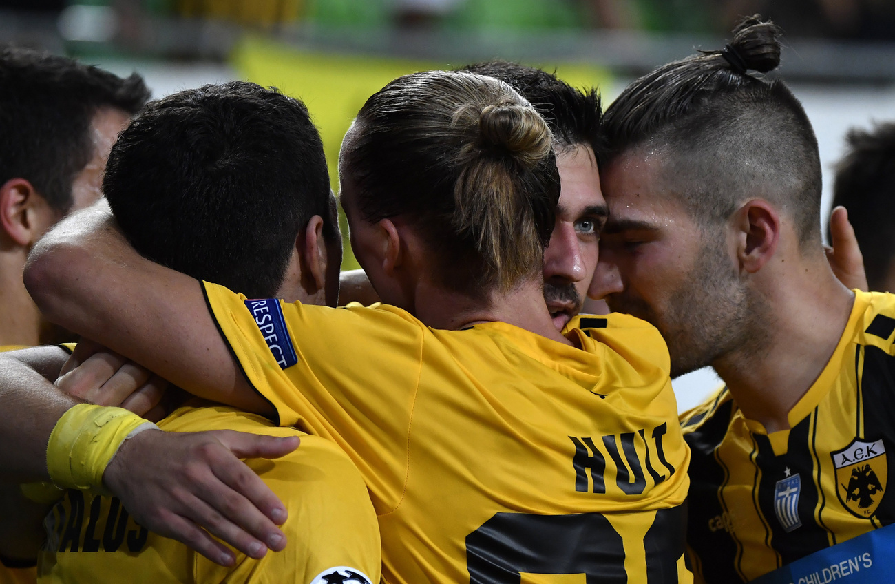 Прогноз аек афины. Аек и шинарарутюн армения. прес конференція aek athens. hearts aek 1 2 champions league 2006.