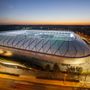 A szombathelyi Haladás 156 milliárd forintos költséggel felépült új sportkomplexumának 9000 férõhelyes UEFA IV-es besorolású teljesen fedett lelátóval rendelkezõ futballpályája a bemutató napján 2017. október 18-án.
