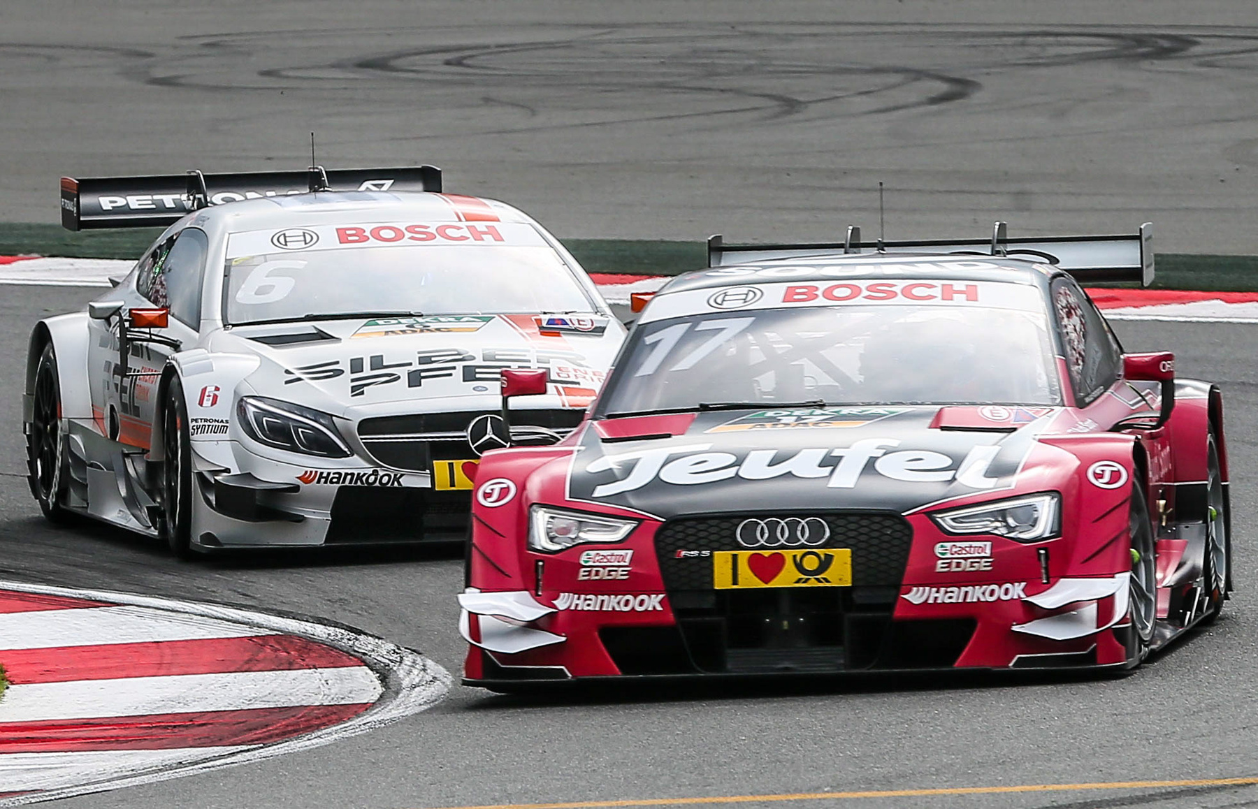 A DTM Audija és Mercedese