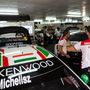 A Honda makaói garázsa: itt ment vasárnap hajnali 6-ig a szerelés, hogy kész legyen Michelisz és Esteban Guerrieri szombaton megtört kocsija.