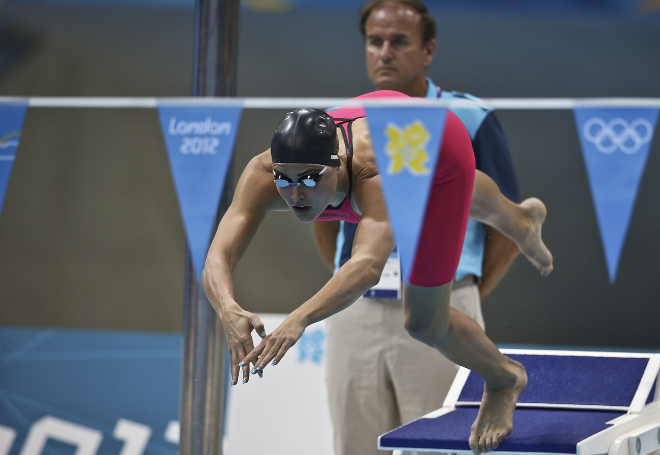 Gyurta Dániel két országos csúcsot úszott szombaton, a hetedik idővel biztosította helyét a 100 mell vasárnapi döntőjében.