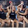 Az amerikai játékosok örülnek a győzelemnek a női vízilabdatornán az elődöntőben játszott Oroszország-Egyesült Államok mérkőzés végén a 17. vizes világbajnokságon a Hajós Alfréd Nemzeti Sportuszodában 2017. július 26-án. Egyesült Államok-Oroszország 14-9.