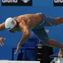 A magyar úszó 32 évesen próbál meg bejutni a döntőbe, 15 fiatalabb versenyzővel harcol. Hiába sprintszám, a kor nem feltétlenül számít, az amerikai Anthony Ervin 35 évesen lett olimpiai bajnok ezen a távon.
