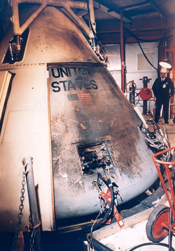 Az Apollo-13 visszatérése.