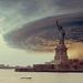 A felhő egy nebraskai viharról lett átphotoshopolva a Szabadság Szobor fölé