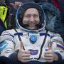 Alekszandr Miszurkin orosz űrhajós a földetérés után