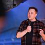 Elon Musk beszél a teszt alagútnál 