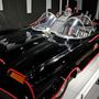 A 60-as évek Batman TV-sorozatának ikonikus autója, a Lincoln Futura koncepcióautóból átalakított Batmobil