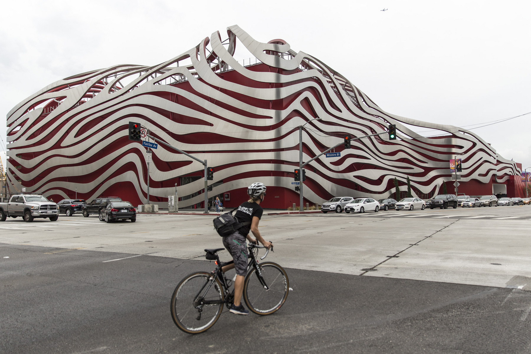 Az egyszer biztos: extrém gyűjteményt rejt az extrém múzeumépület