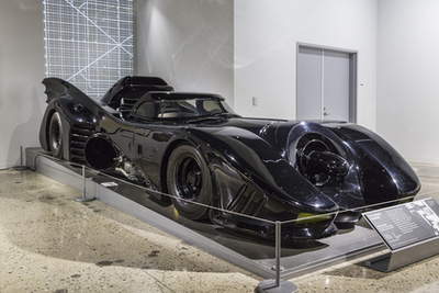 Az egyszer biztos: extrém gyűjteményt rejt az extrém múzeumépület