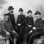 A Gothard-család férfi tagjai az 1890-es évek vége felé. Balról jobbra: Gothard Sándor, Gothard Jenő, ifj. Gothard Sándor, Gothard Egon és Gothard István.