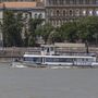 Tabán

H-02 (BKV 100) típusú átkelőhajó

Épült: 1984, MHD Balatonfüredi Gyáregysége (Balatonfüred, Magyarország)
Hossz: 24,60 m
Szélesség:	6,40 m
Merülés: 0,95 m
Főgép teljesítmény: 350 LE
Tulajdonos: Rubinhajó Bt., Budapest