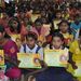 Átkeresztelési ceremónia Mumbaiban. Több mint száz lány kapta szüleitől a 