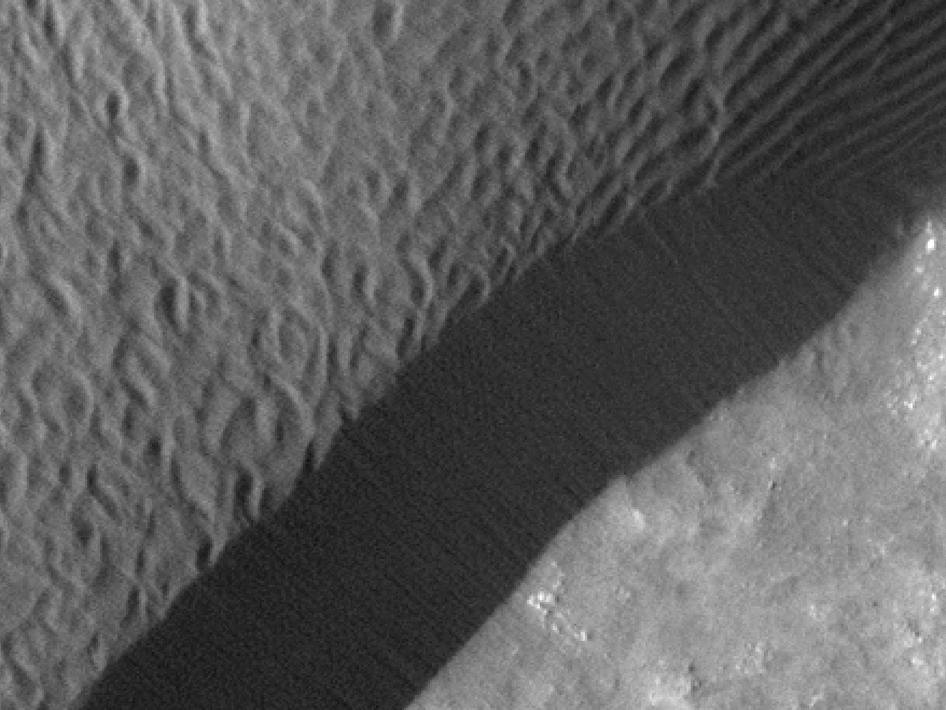 Csúszamló homok a Herschel-kráternél (2007-2010)