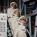 1966. január 1.  Grissom, White, Chaffee közös csoportképe. A nagy küldetésre készülő csapatról rengeteg fotó készült, az űrverseny korszakában az egész amerikai nemzet látni akarta, miképp készülnek a hősök a Hold meghódítására.