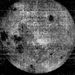 Egy teljes nyers képkocka a Luna-3 felvételei közül.