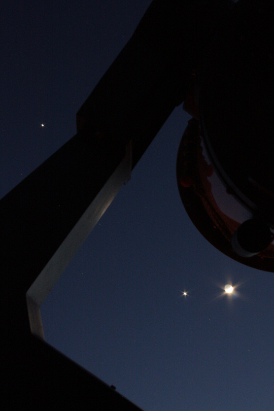 A Tiszavirág híd fölötti együttállás a Nemzetközi Űrállomással Németh Kornél felvételén.