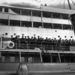 A Titanic túlélői megérkeznek Plymouth-ba.