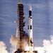 1973. május 14. A Skylab-1 startja, az űrhajós nélkül repülő Saturn V rakéta az űrállomást állította Föld körüli pályára.