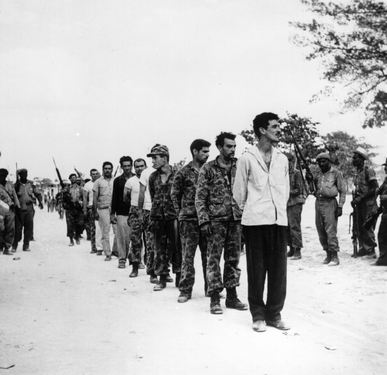 A Disznó-öbölnél fogságba esett katonák térnek vissza a családjukhoz 1962-ben.