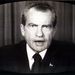 Nixon 1974. augusztus 8-án, a Watergate-botrány kirobbanása után jelentette be lemondását.