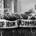 1972 áprilisában harmincezren tüntettek a vietnami háború ellen New Yorkban.