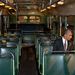Barack Obama, az Egyesült Államok Elnöke az ötödik sor ülésén ül, amit Rosa Parks nem volt hajlandó átadni.