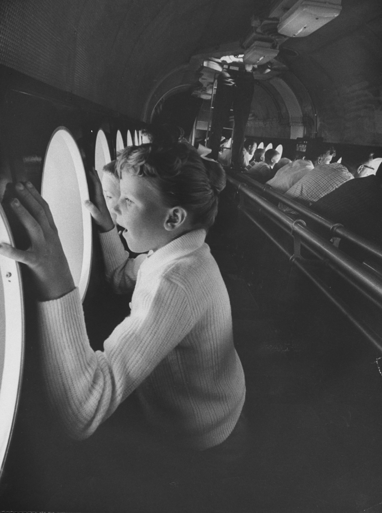 A kaliforniai, eredeti Disneylandben megnyitása óta több mint 650 millió látogató járt. Van olyan vidámpark, amire többen kíváncsiak már éves szinten, de az eredeti Disneyland évi több mint 15 millió látogatóval még mindig a világ egyik legkeresettebb látványossága.