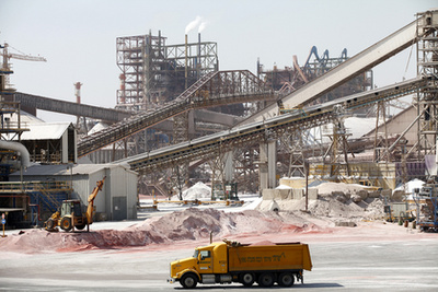 Izraelnek rengeteg só tartaléka van a Holt-tenger miatt is, így a feldolgozó ipara is fejlett.