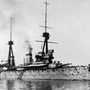 A csatában tulajdonképpen néhány találat miatt felrobbanó HMS Invincible. Az 1907-ben épített hajót a német Lützow süllyesztette el, egy lövegtornyot ért találat berobbantotta a lőszerraktárakat.