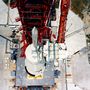 1966. Az Apollo 204 kapszulája és vészhelyzeti mentőrakétája felülnézetből.