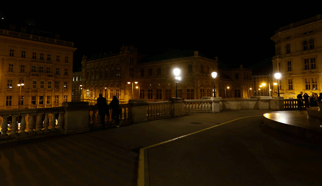 A győri Kossuth híd március 25-én este